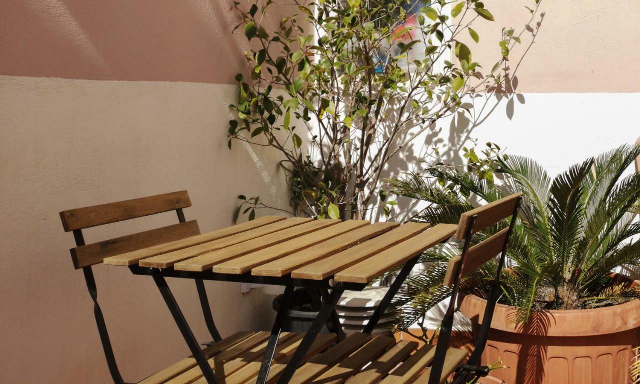Civico13 Bed & Breakfast Naples Exterior photo